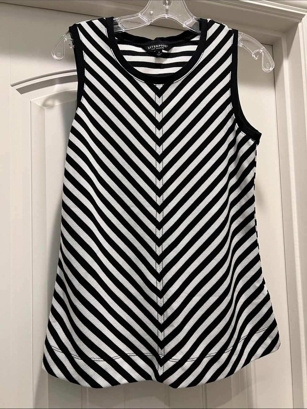 Liverpool Black & White Chevron Stripe Tank